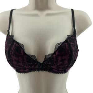 Vintage Victoria’s Secret Black and Pink Lace Bra 34C